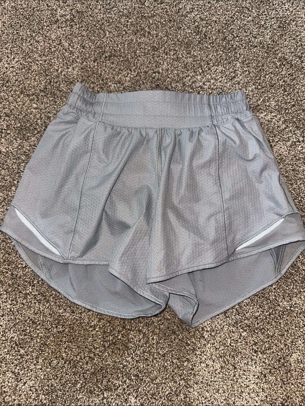 Vintage Lululemon Hotty Hots, size 2